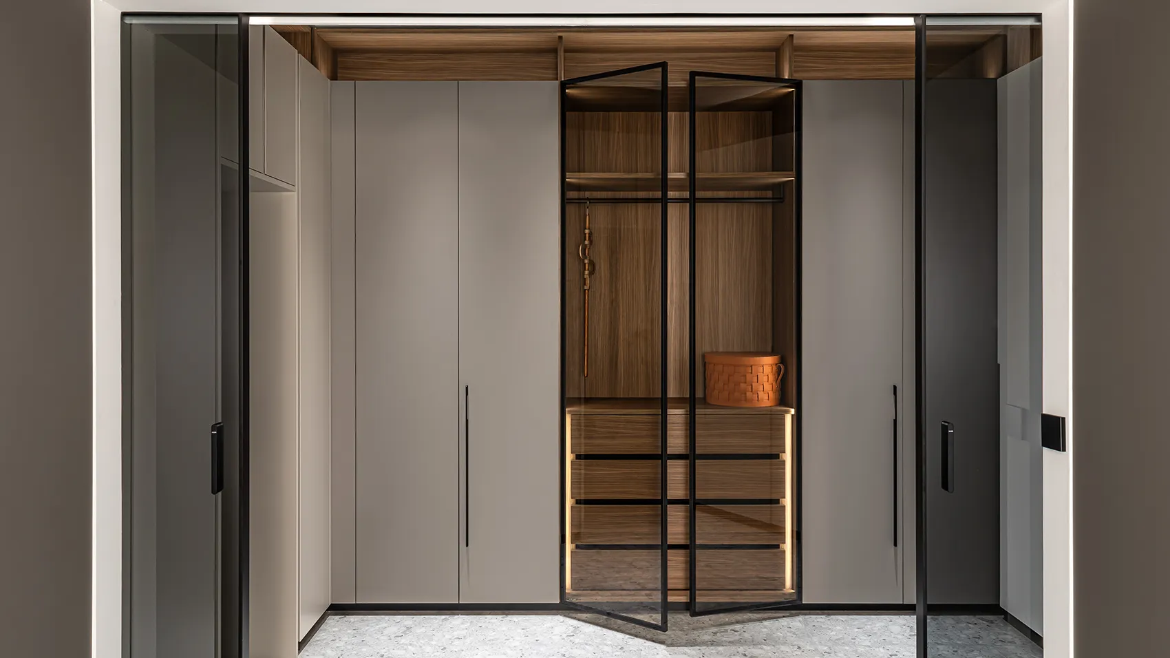 CAMERE DA LETTO-CABINE ARMADIO